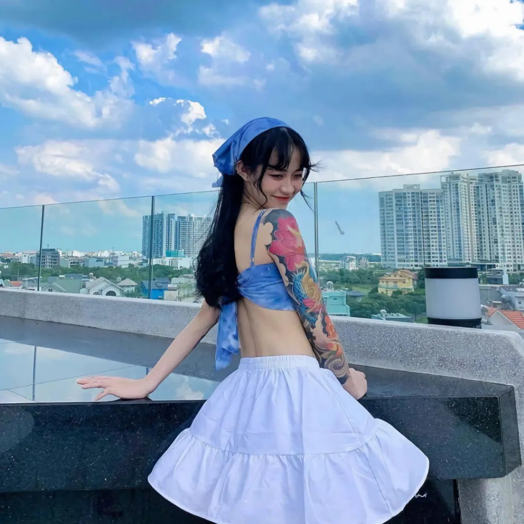 泪光闪闪